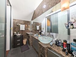 Oxley Road (D9), Terrace #639521781